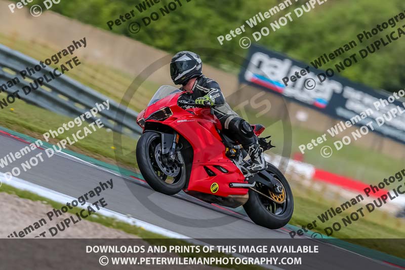 Castle Combe 2019;PJ Motorsport Photography 2019;donington no limits trackday;donington park photographs;donington trackday photographs;no limits trackdays;peter wileman photography;trackday digital images;trackday photos